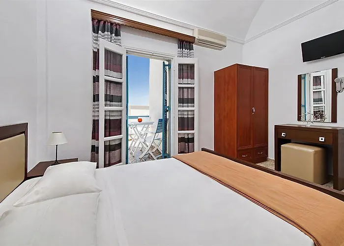 アリゼア　ヴィラ＆スイーツ サントリーニ