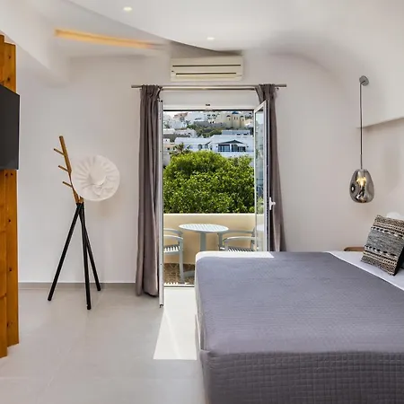 Alizea & Hotel Fira (Santorini)