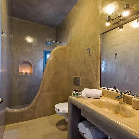 Hotel Alizea & 3*