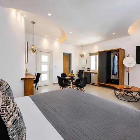 Alizea & Hotel Fira (Santorini)