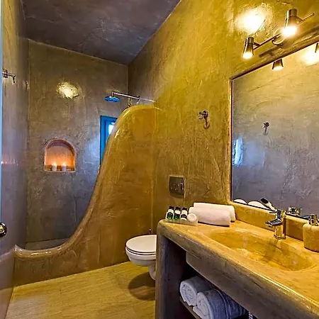 Alizea Villas&suites 3*