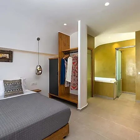 Alizea Villas&suites Hotel Fira (Santorini)