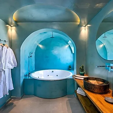 Alizea Villas&suites 3* Fira (Santorini)
