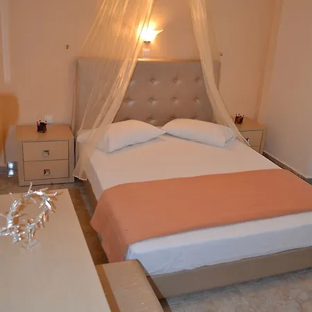 Hotel Alizea & 3*