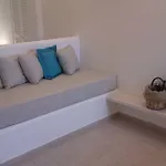 Alizea & 3* Fira (Santorini)