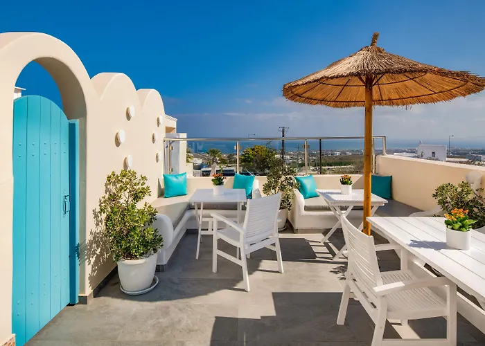 Alizea & Hotel Fira (Santorini)