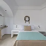 Alizea & 3* Φηρά